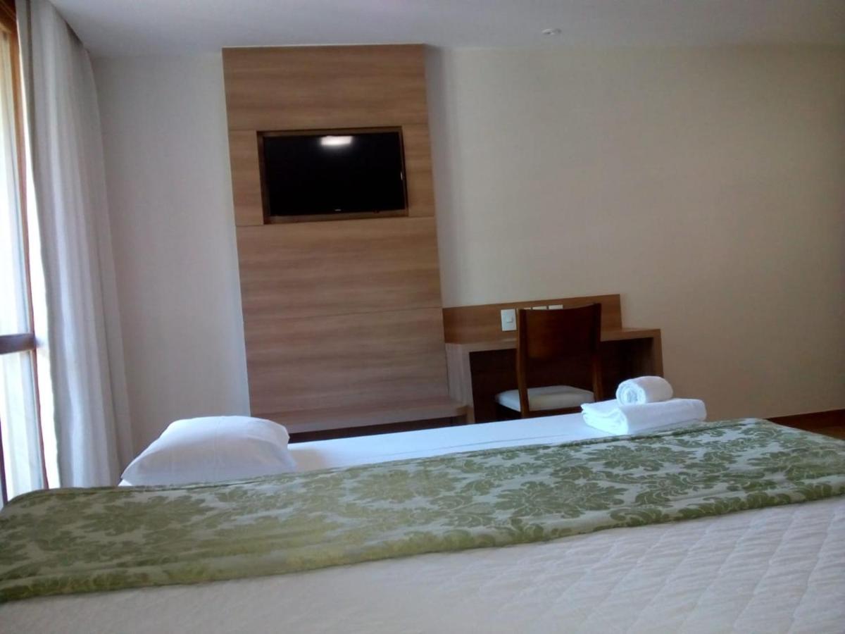 Suite Cond Vista Azul Em Pedra Azul - دومينغوس مارتينز المظهر الخارجي الصورة
